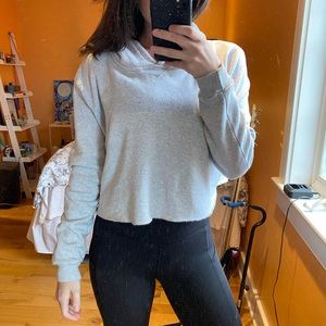 Brandy Melville Cropped Sweatshirt